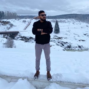 Meet your Posher, Nirav